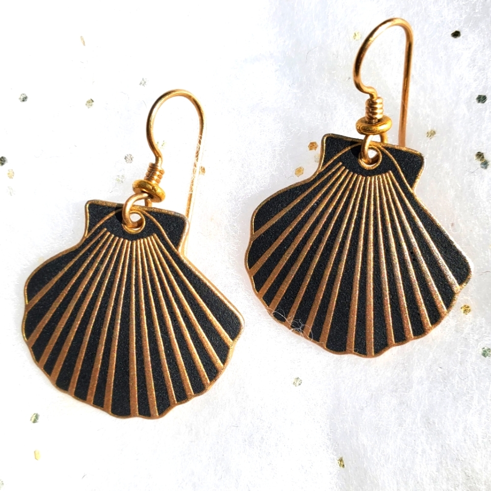 Seashell earrings